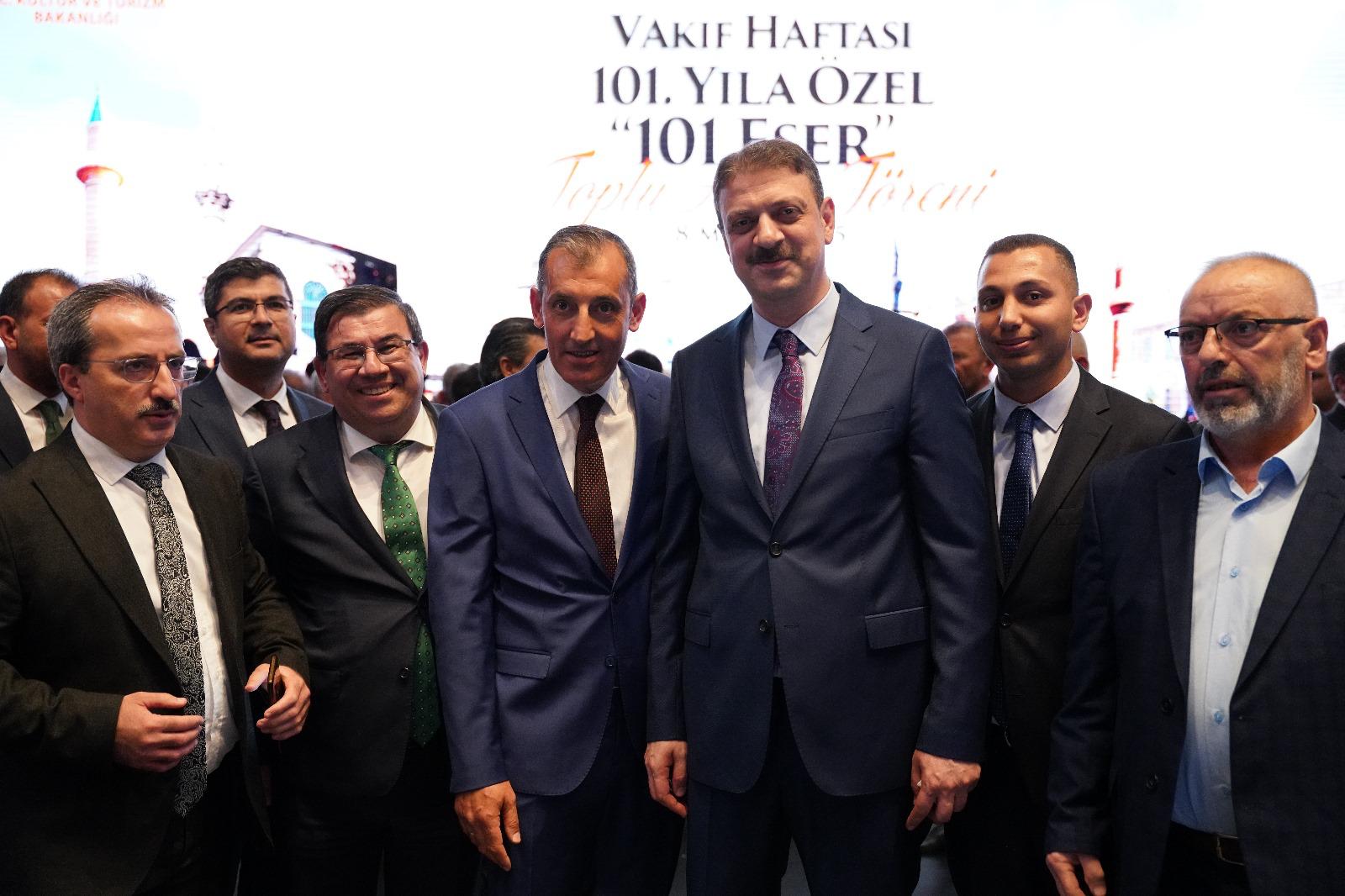 Dernek kurucularımız Ali Kaynar ve Bekir Kaynar’ın Akülü tekerlekli sandalye dağıtımından bazı kareler.